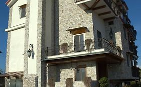 Hotel Villa Clementina  3*